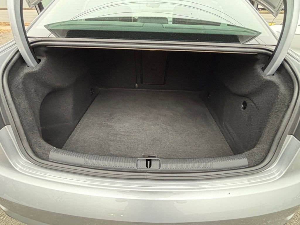 Used 2020 Audi A3 2.0T Premium image 21