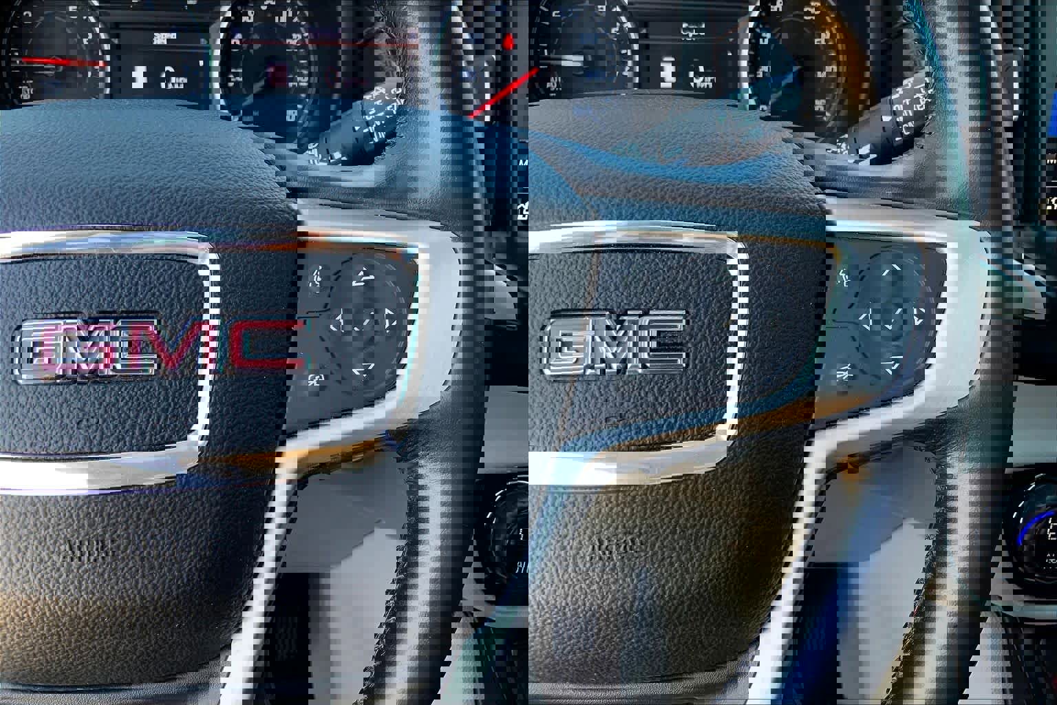 Used 2019 GMC Terrain SLT w/ Preferred Package image 25