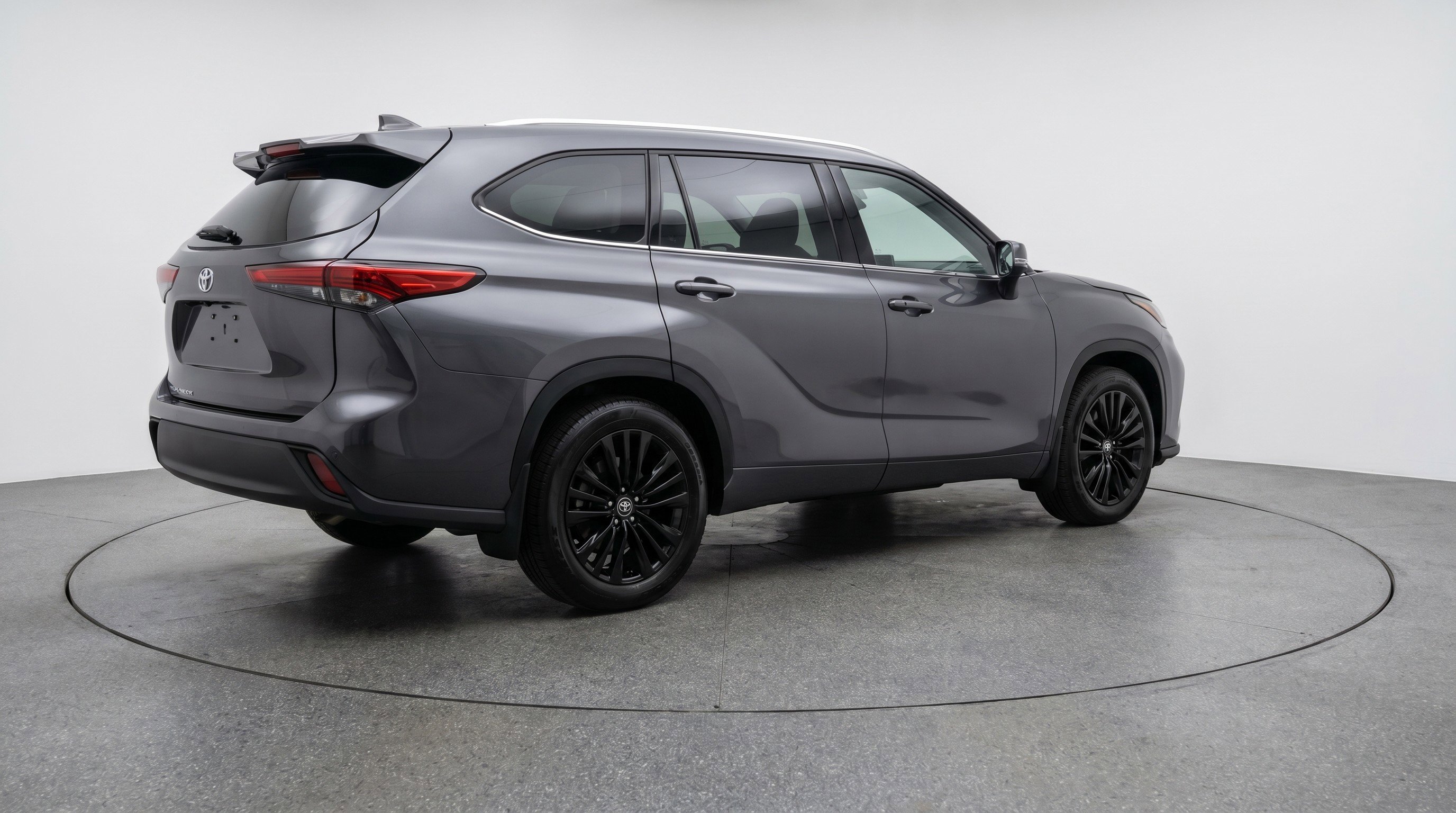 Used 2025 Toyota Highlander XSE AWD/4WD image 9