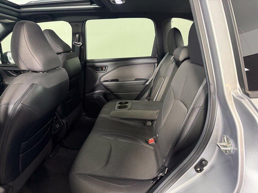 Used 2026 Subaru Forester Premium AWD/4WD image 18