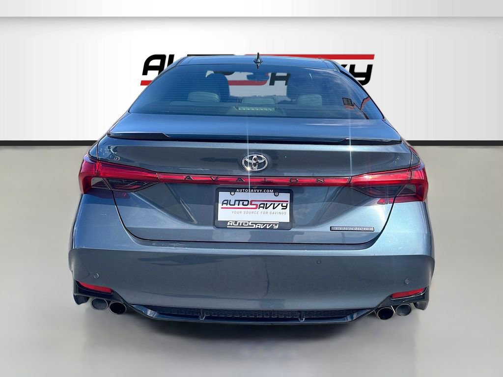 Used 2019 Toyota Avalon Touring w/ Advanced Safety Package FWD image 6