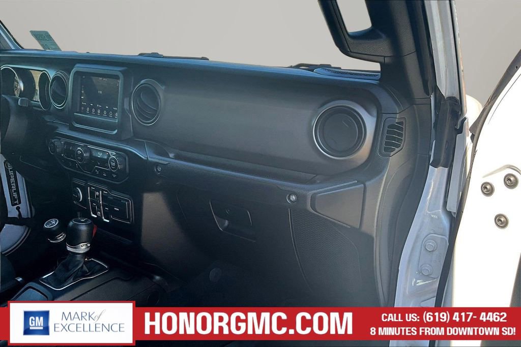 Used 2021 Jeep Gladiator Sport AWD/4WD image 27