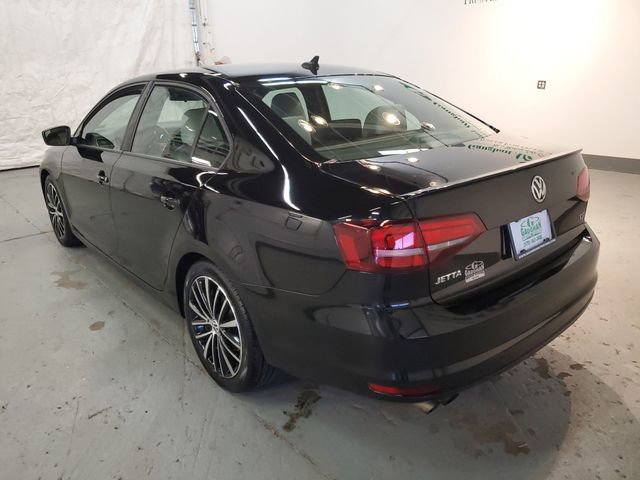 Used 2016 Volkswagen Jetta Sport FWD image 5