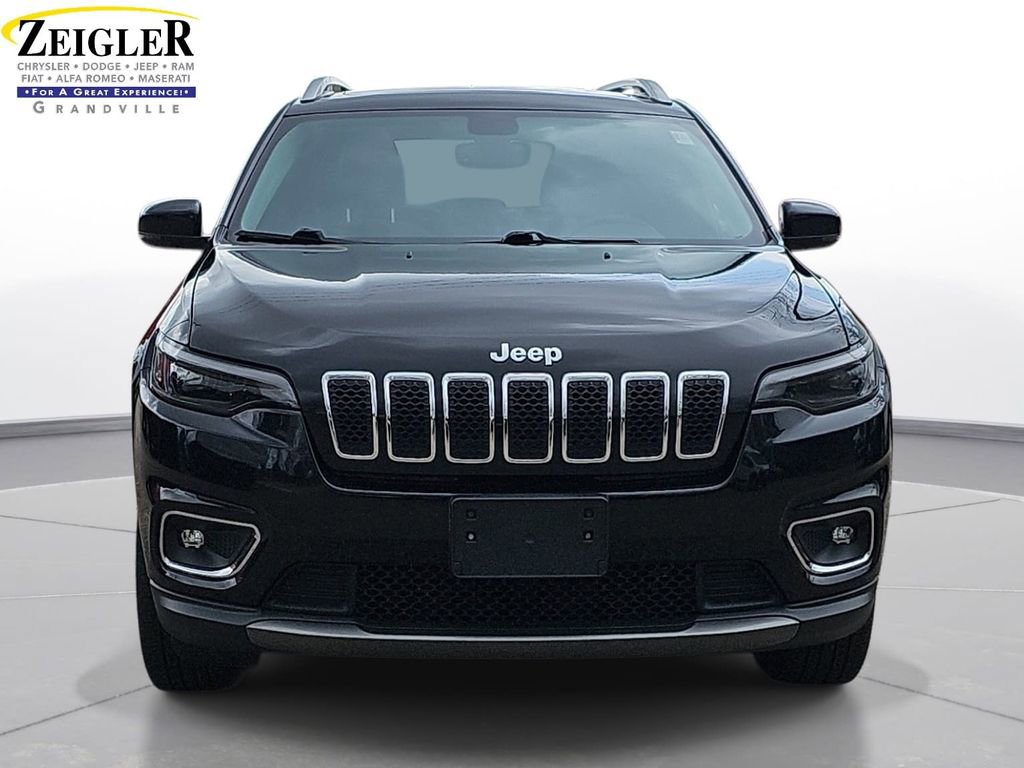 Used 2019 Jeep Cherokee Limited w/ Luxury Group image 2