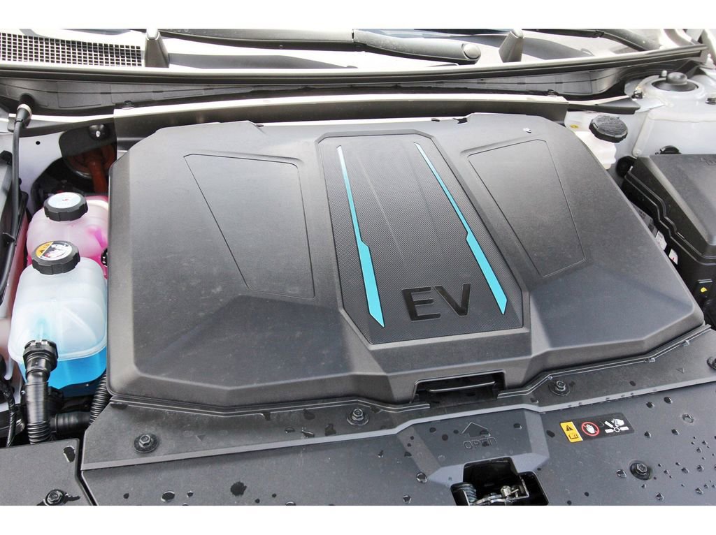 Certified 2024 Hyundai Ioniq 5 SEL image 35