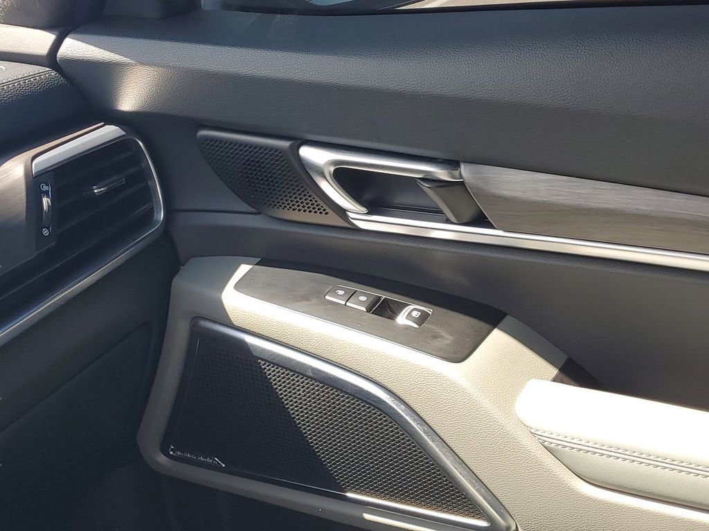 Used 2024 Kia Telluride SX Prestige X-Line image 16