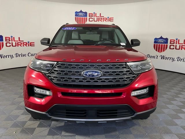 Used 2021 Ford Explorer XLT w/ Equipment Group 202A image 8