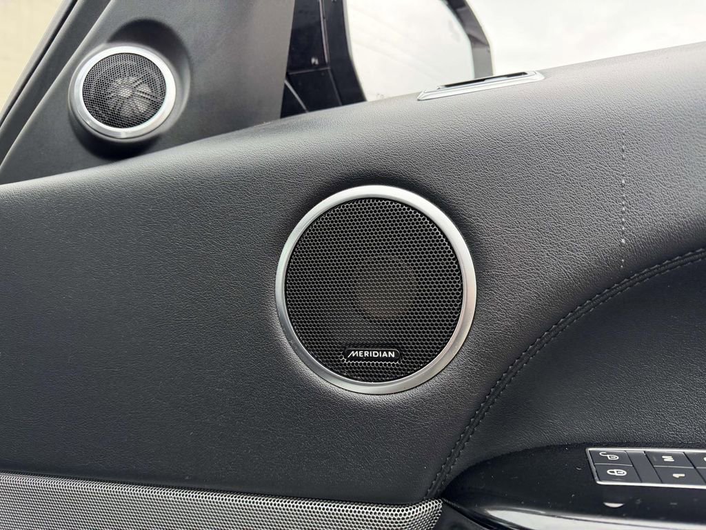 Used 2020 Land Rover Range Rover Sport HSE image 13