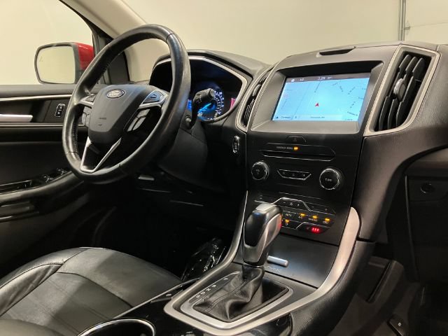 Used 2016 Ford Edge SEL w/ Equipment Group 201A AWD/4WD image 39