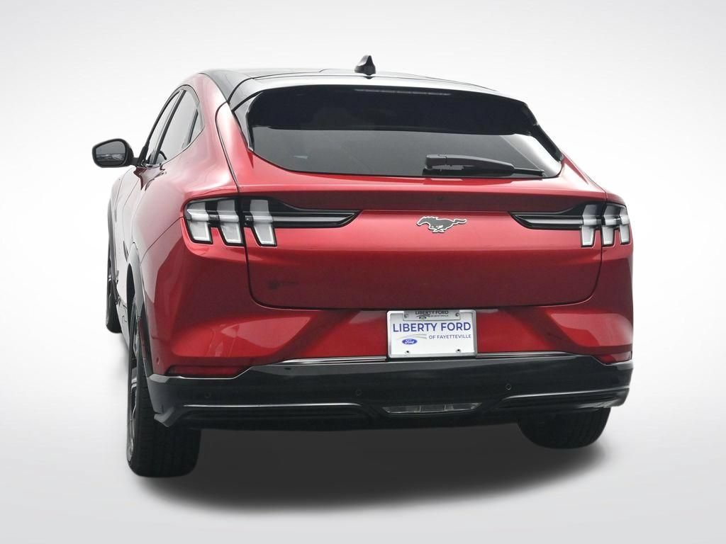 Certified 2022 Ford Mustang Mach-E Premium AWD/4WD image 9