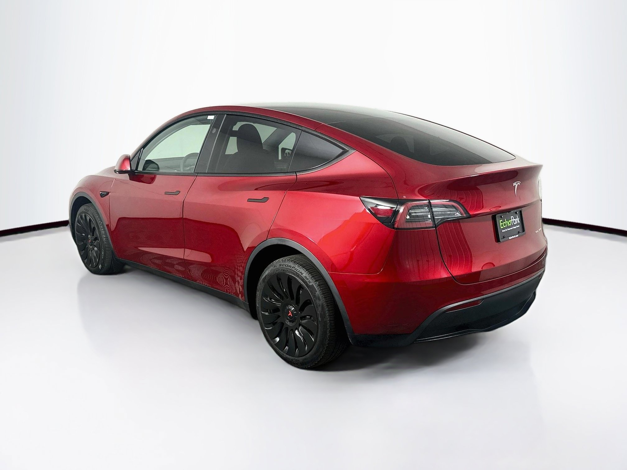 Used 2024 Tesla Model Y Long Range AWD/4WD image 5