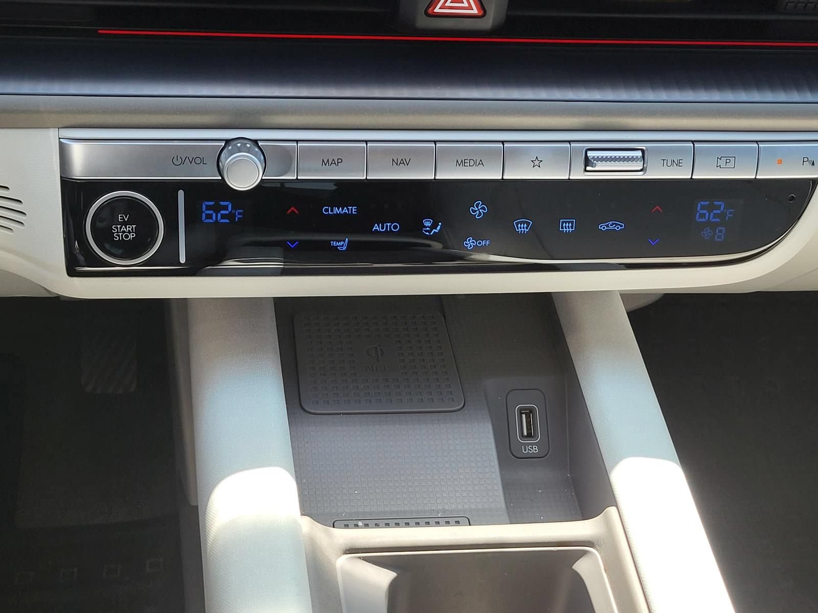 Certified 2023 Hyundai Ioniq 6 SEL RWD image 21