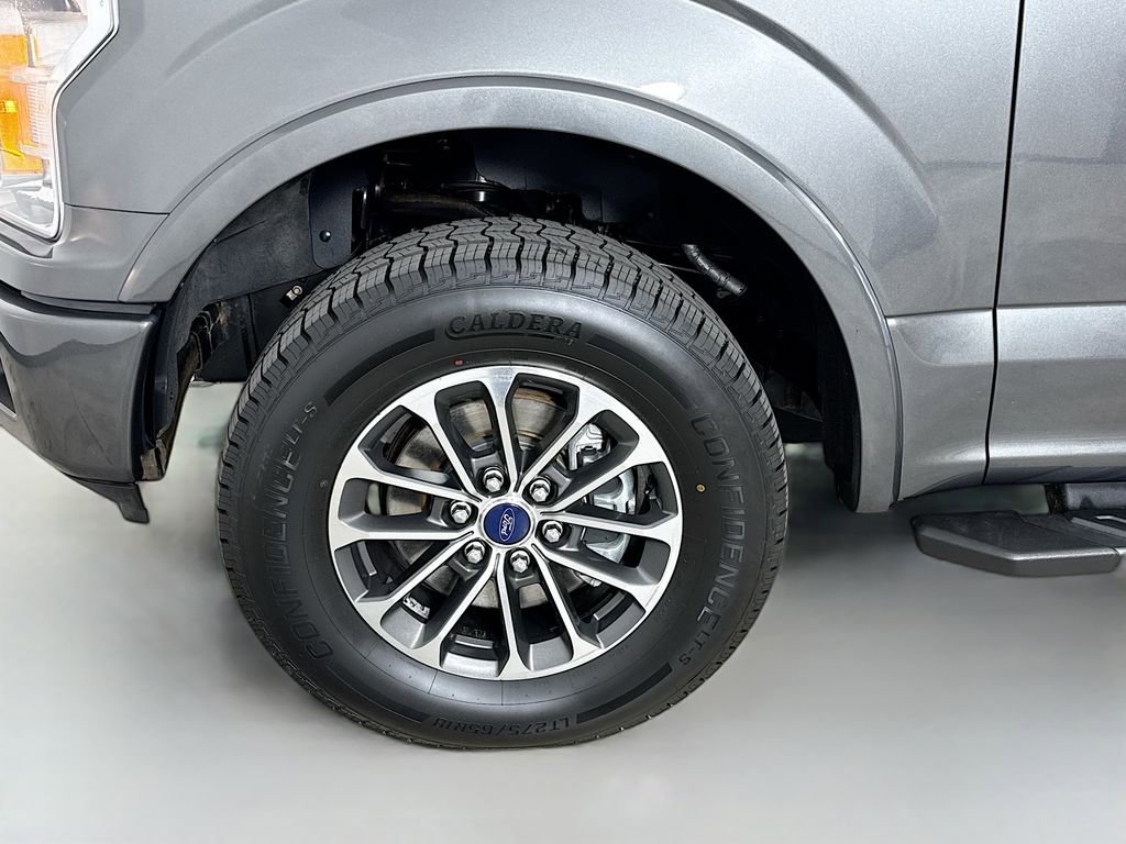 Used 2018 Ford F150 XLT w/ Equipment Group 302A Luxury AWD/4WD image 33