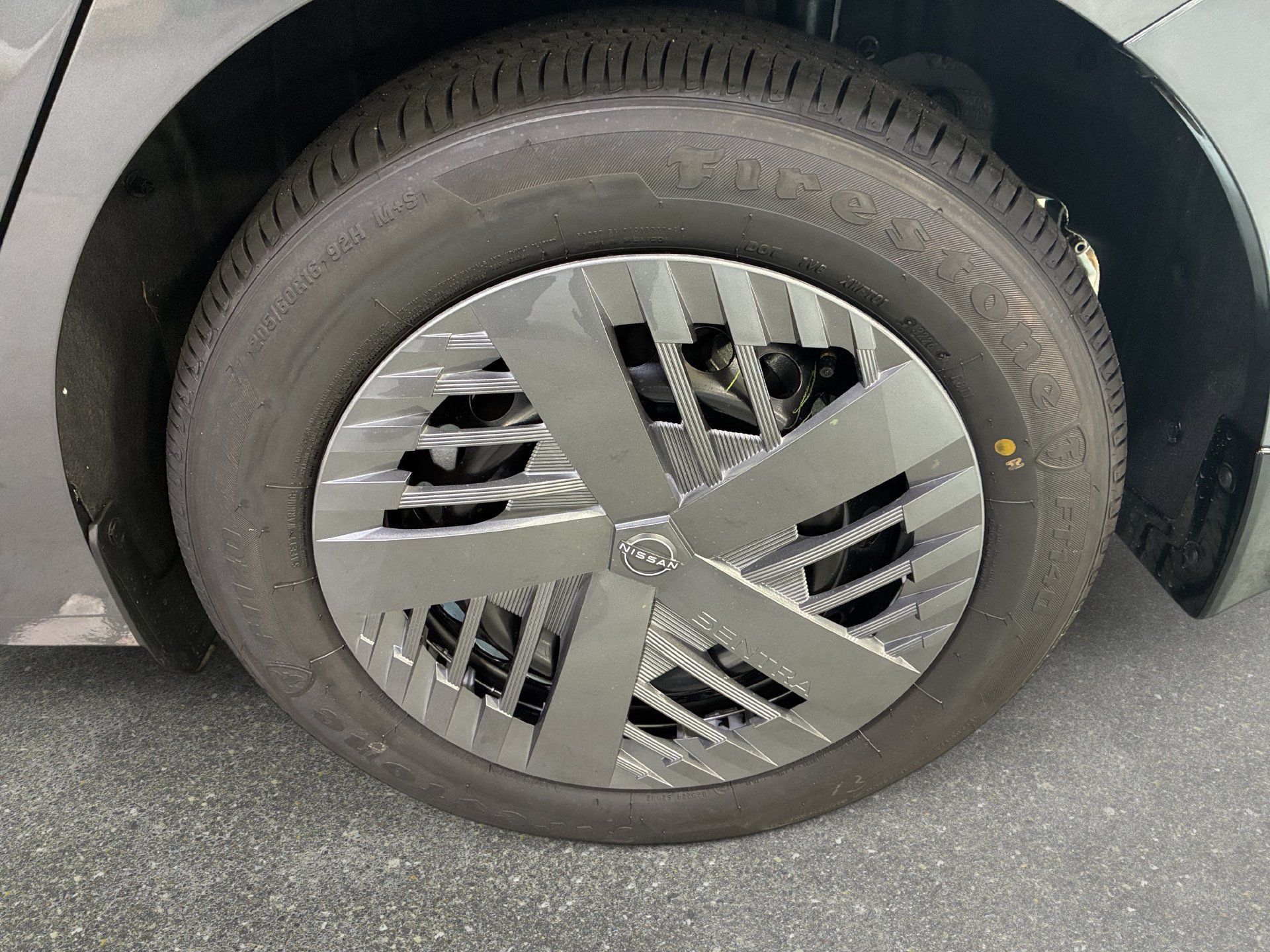 New 2027 Nissan Sentra S w/ Floor Mat Package FWD image 31
