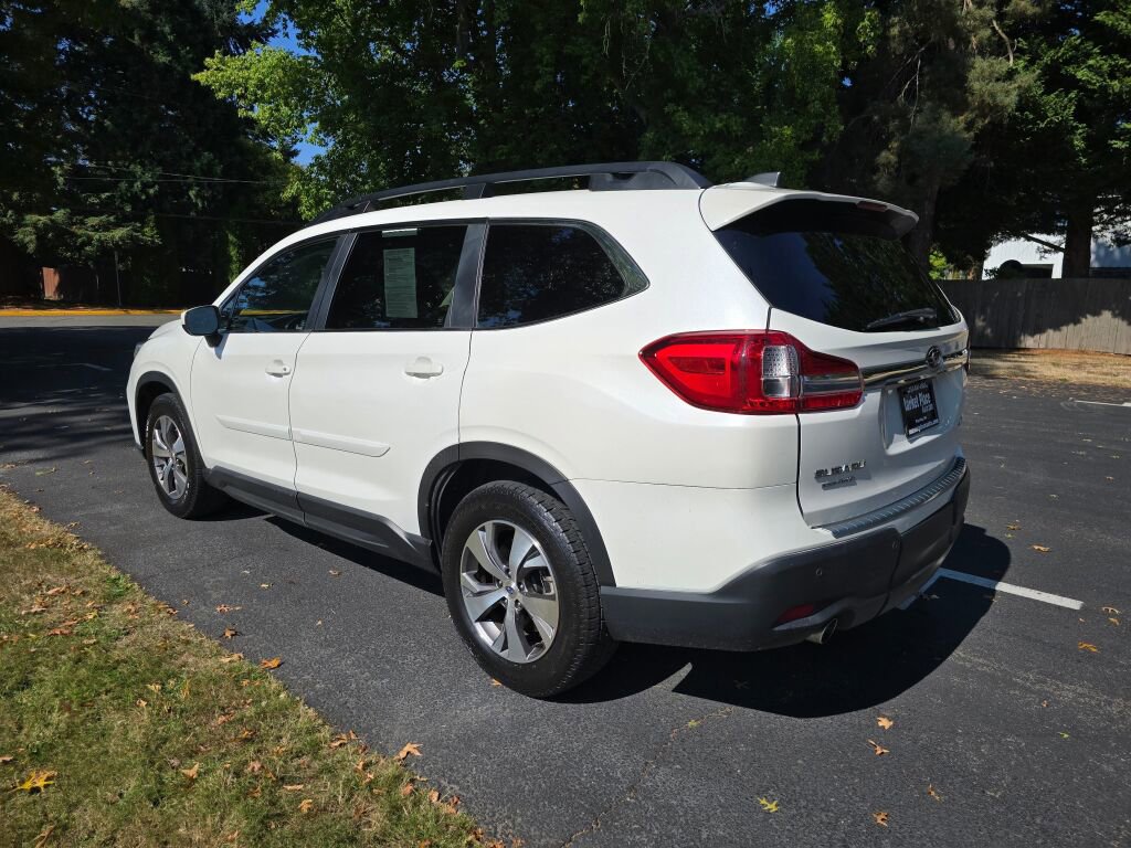 Used 2019 Subaru Ascent Premium image 4
