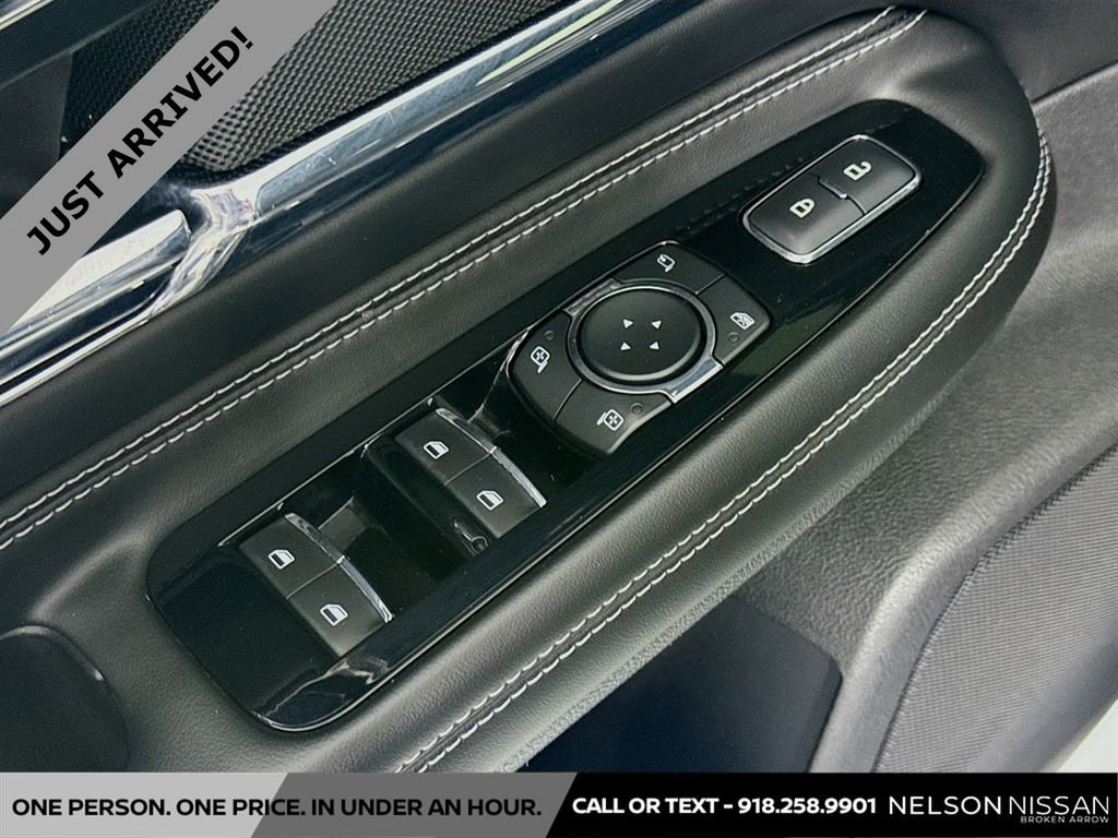 Used 2020 Lincoln Corsair Reserve w/ Equipment Group 202A image 18