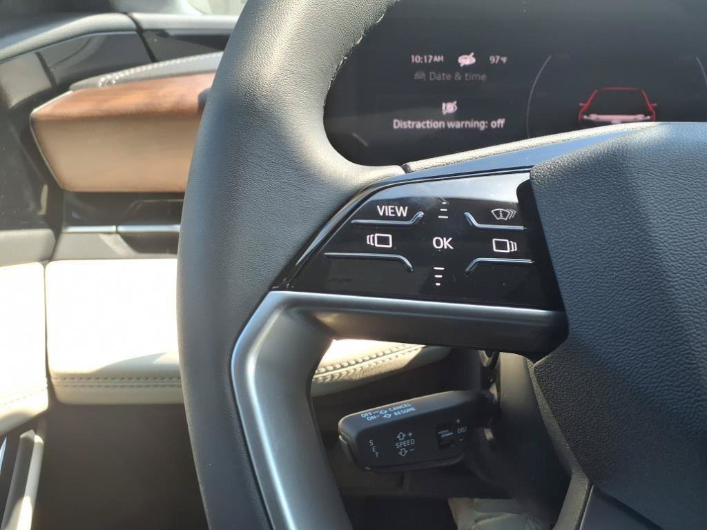 New 2025 Audi A6 e-tron Premium Plus RWD image 12