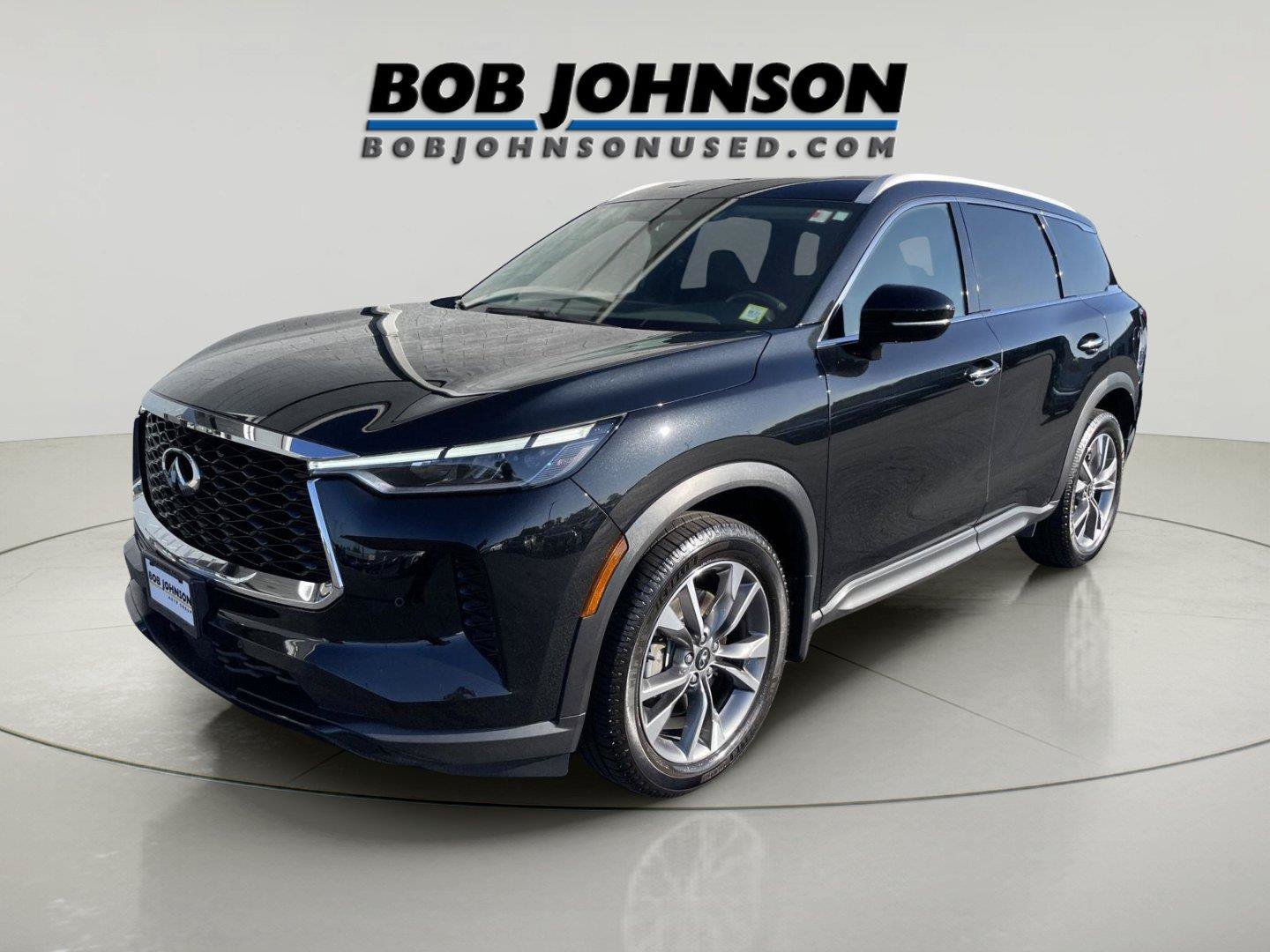 Used 2023 INFINITI QX60 Luxe w/ Cargo Package AWD/4WD image 3