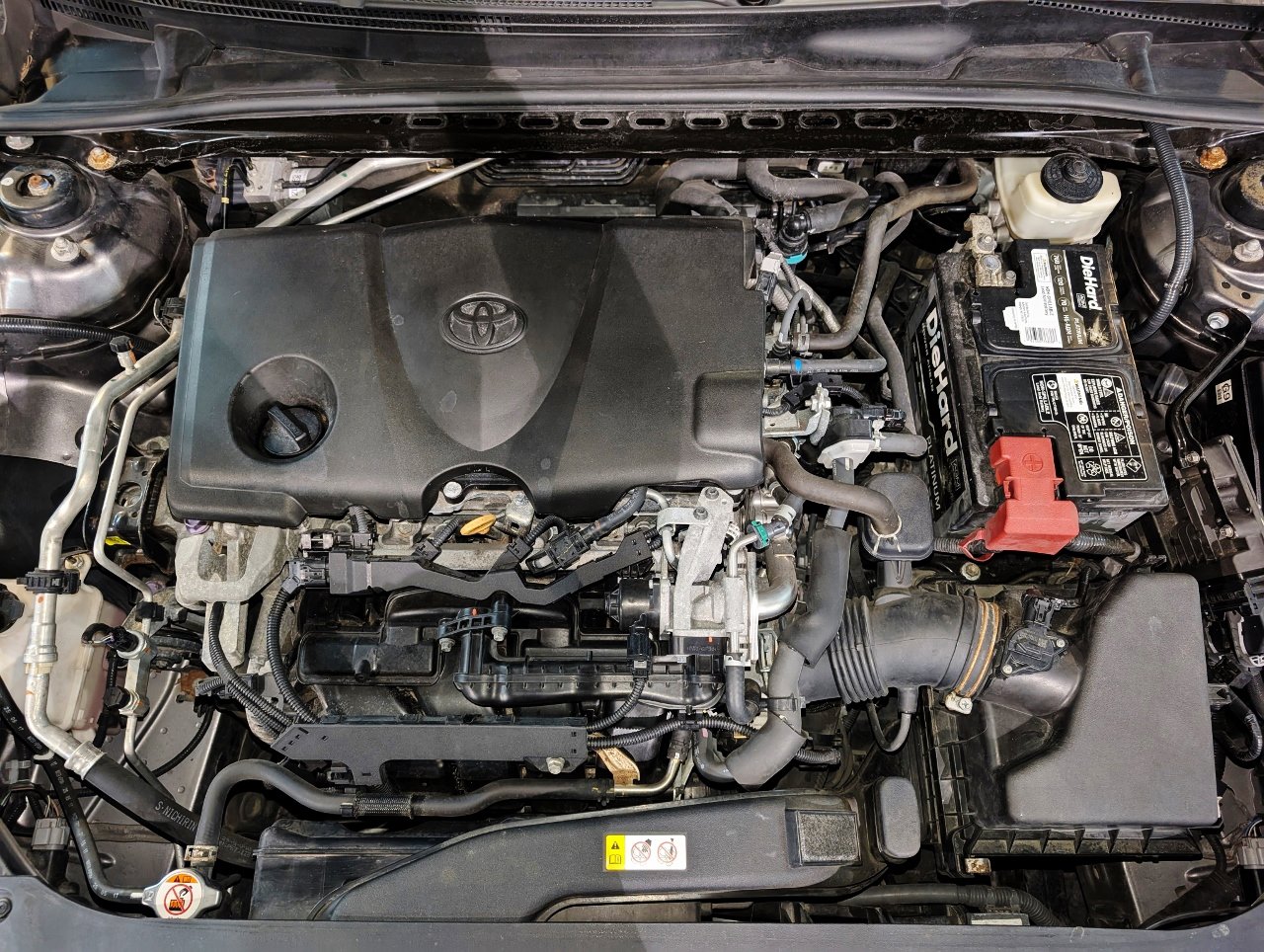 Used 2018 Toyota Camry LE image 49