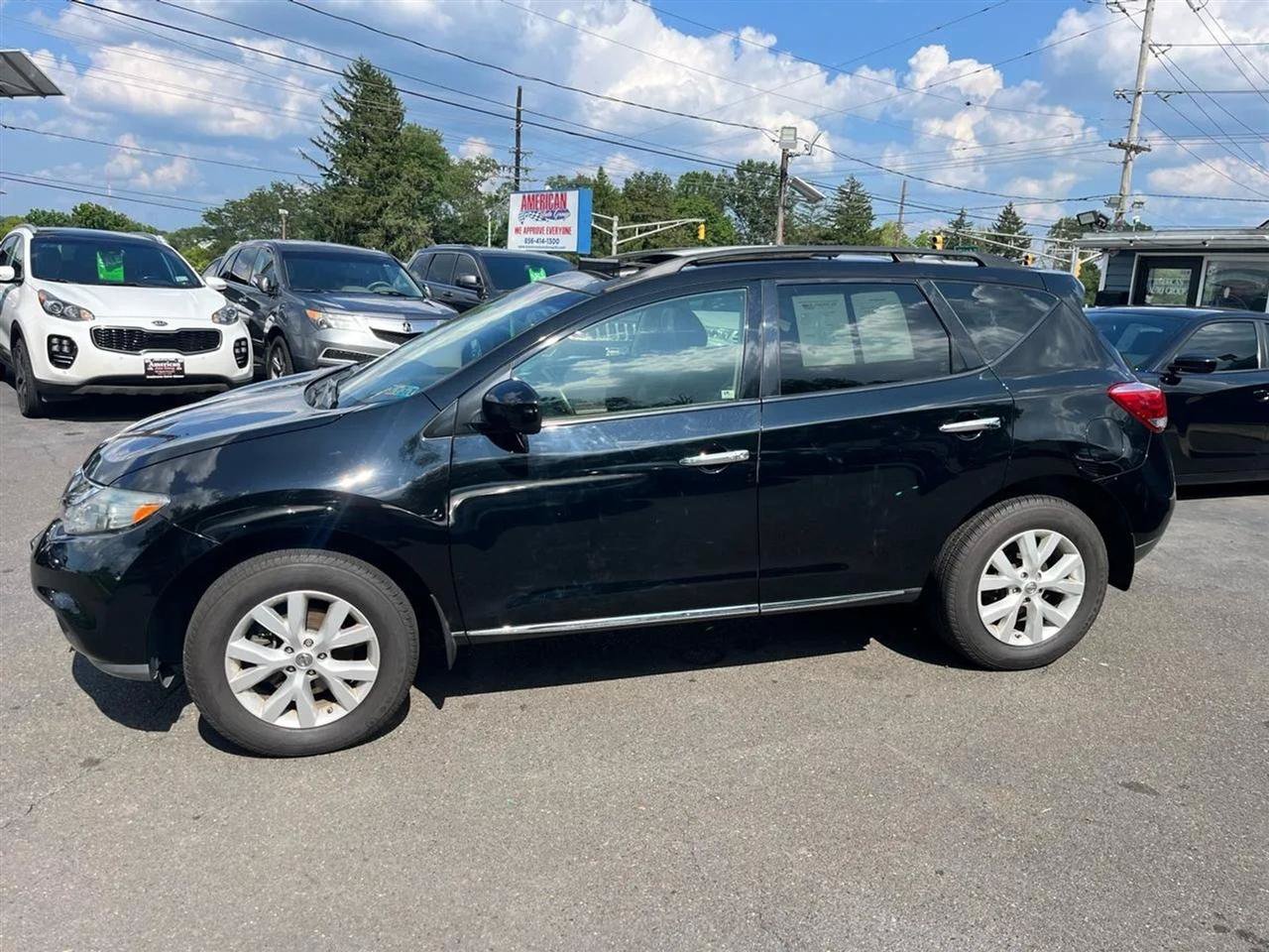 Used 2014 Nissan Murano SL w/ Navigation Package AWD/4WD image 3