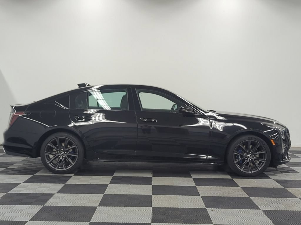 Used 2025 Cadillac CT5 V AWD/4WD image 8