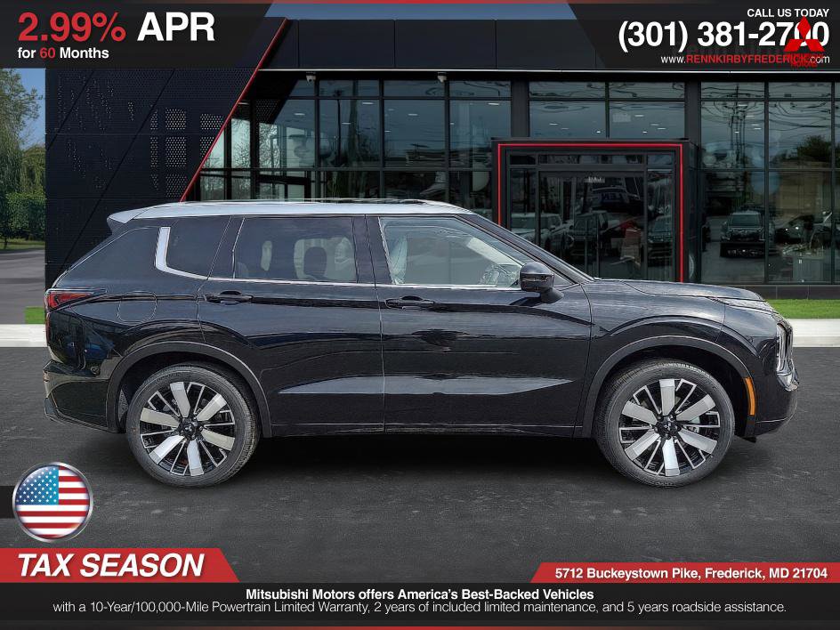 Used 2025 Mitsubishi Outlander AWD image 5