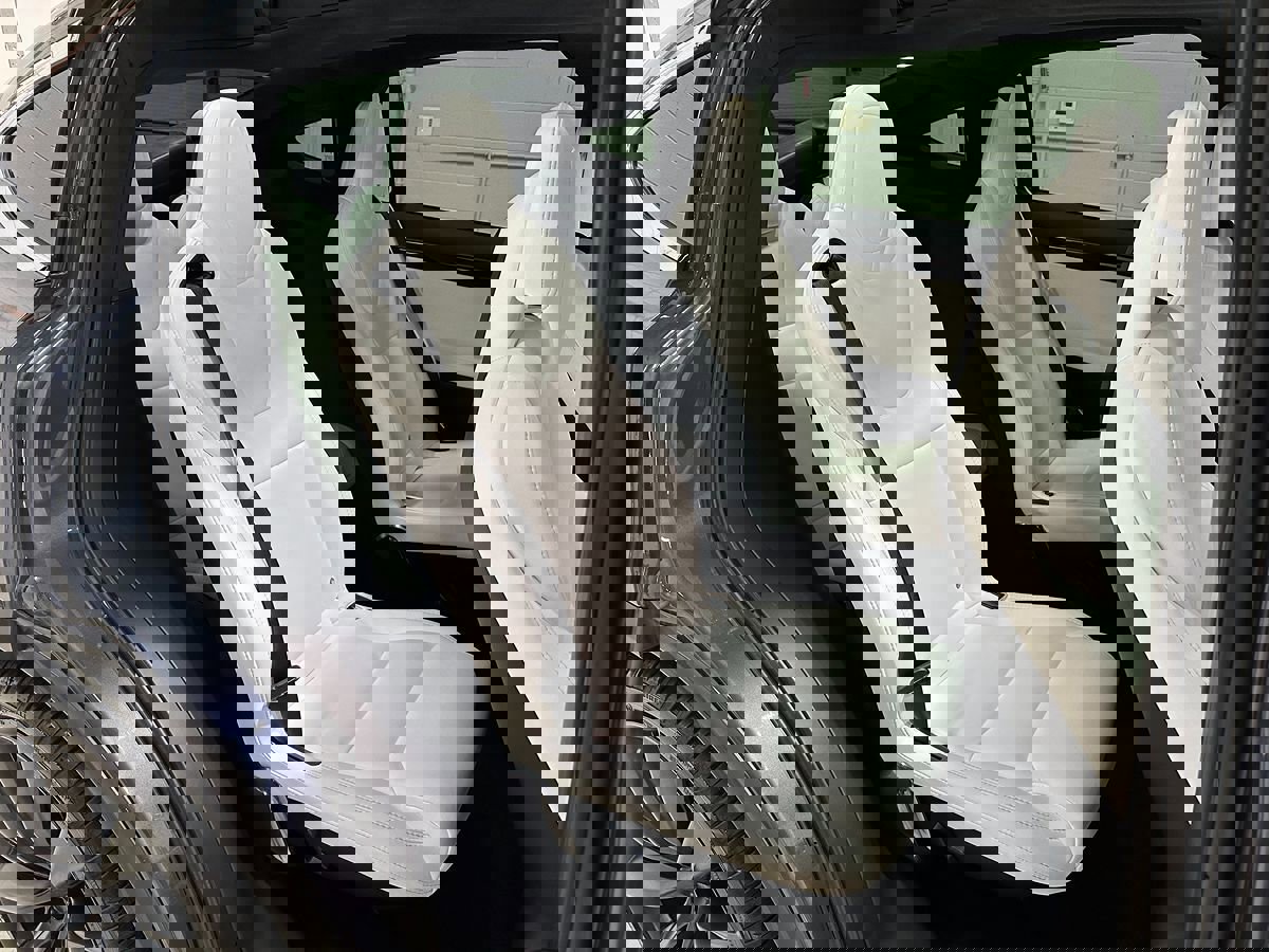 Used 2019 Tesla Model X image 10