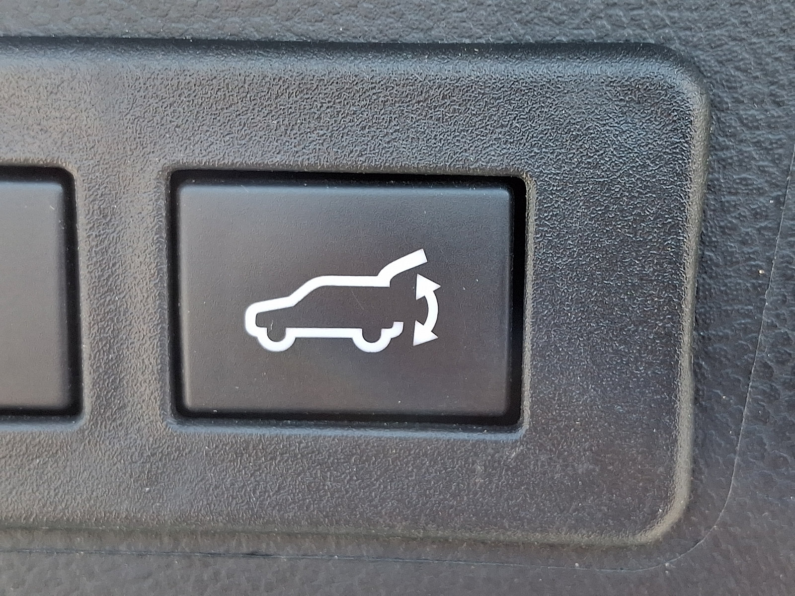 Used 2024 Subaru Outback Limited XT AWD/4WD image 32