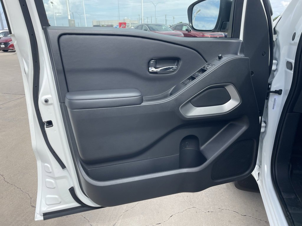 New 2026 Nissan Frontier SV w/ Tow Package image 13