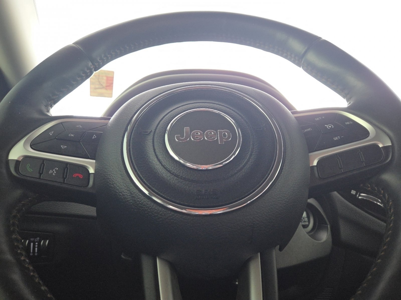 Used 2018 Jeep Compass Limited image 24