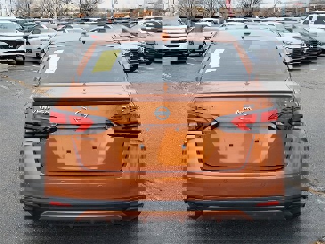 Certified 2021 Nissan Versa SR w/ Electronics Package image 9