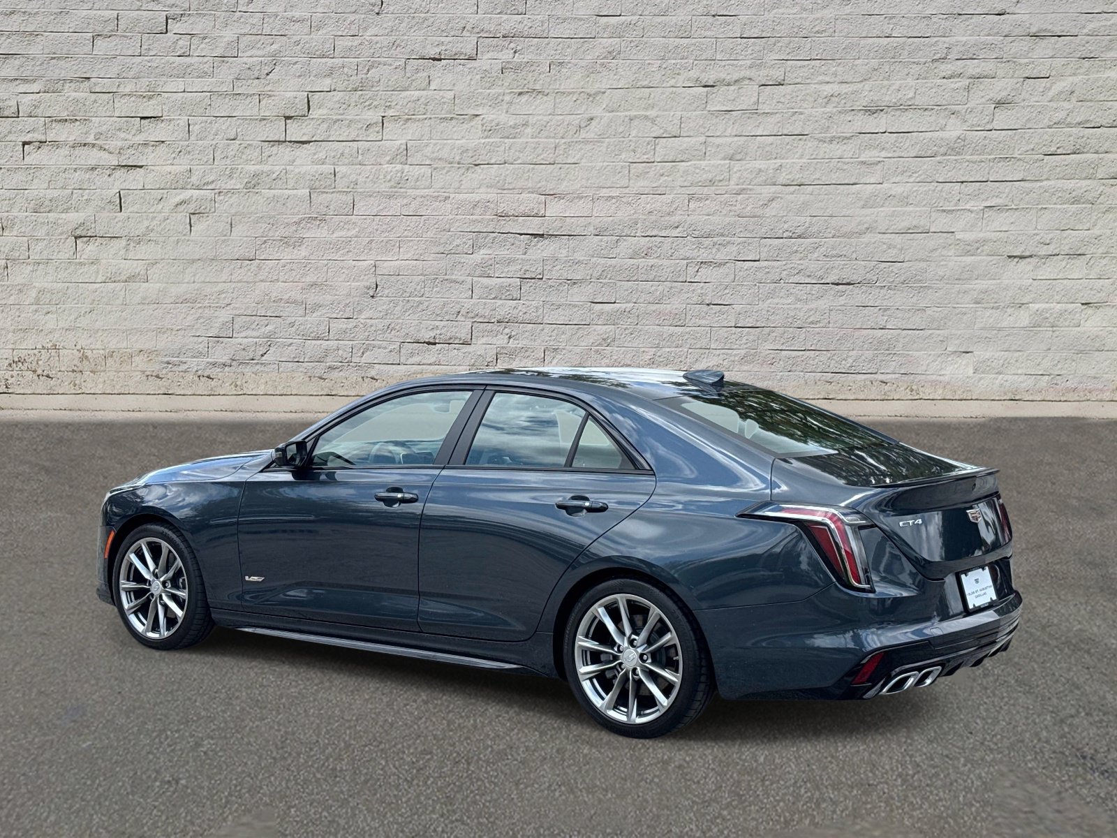 Used 2026 Cadillac CT4 V w/ Super Cruise Package RWD image 3