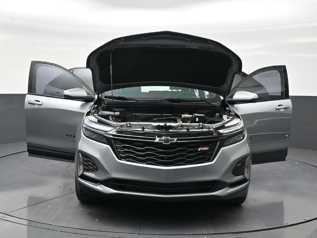 Used 2024 Chevrolet Equinox RS w/ RS Leather Package FWD image 33