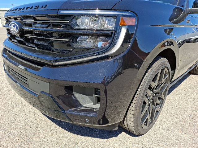 New 2027 Ford Expedition Max Platinum w/ Stealth Performance Package AWD/4WD image 9