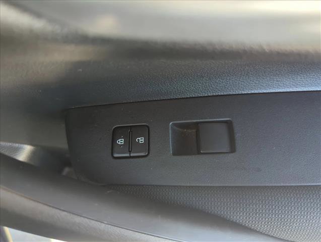 Used 2021 Toyota Corolla LE image 22