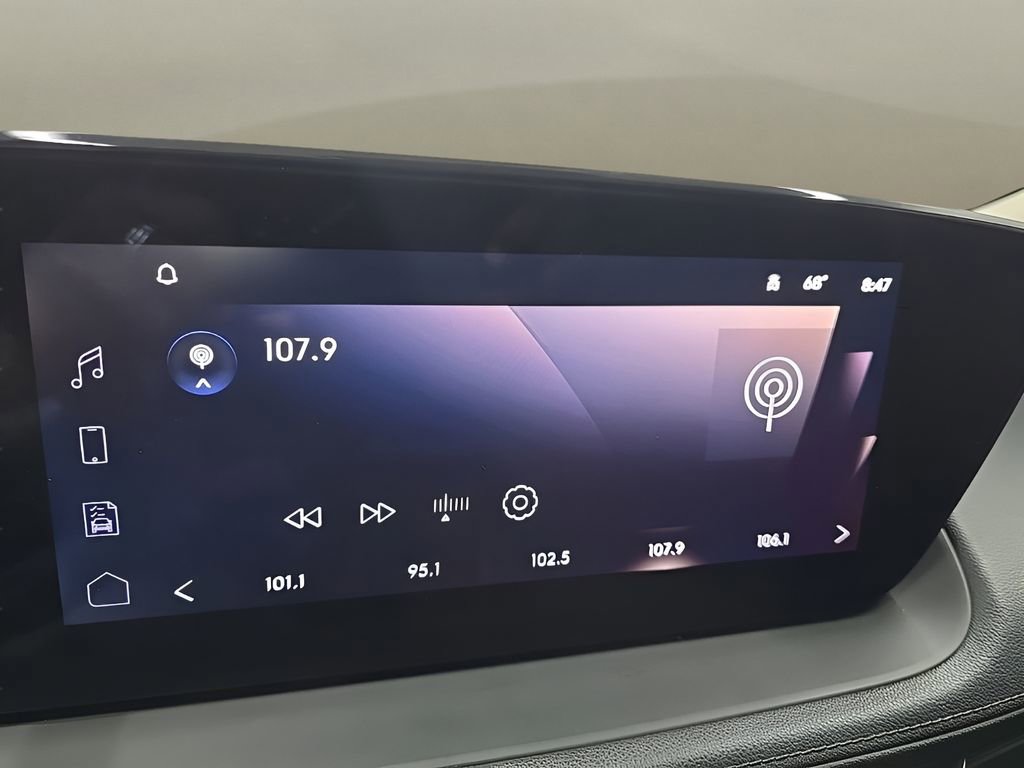 Used 2025 Buick Encore GX Preferred FWD image 24