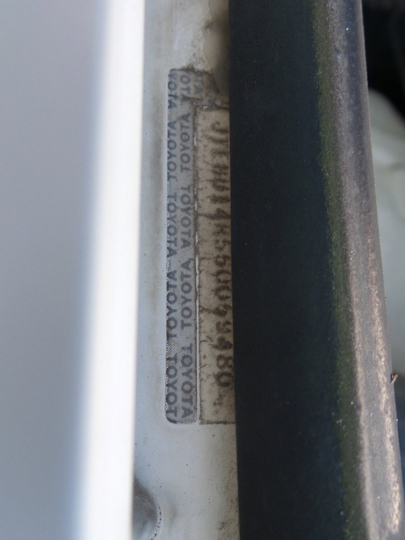 Used 2005 Toyota 4Runner SR5 AWD/4WD image 37