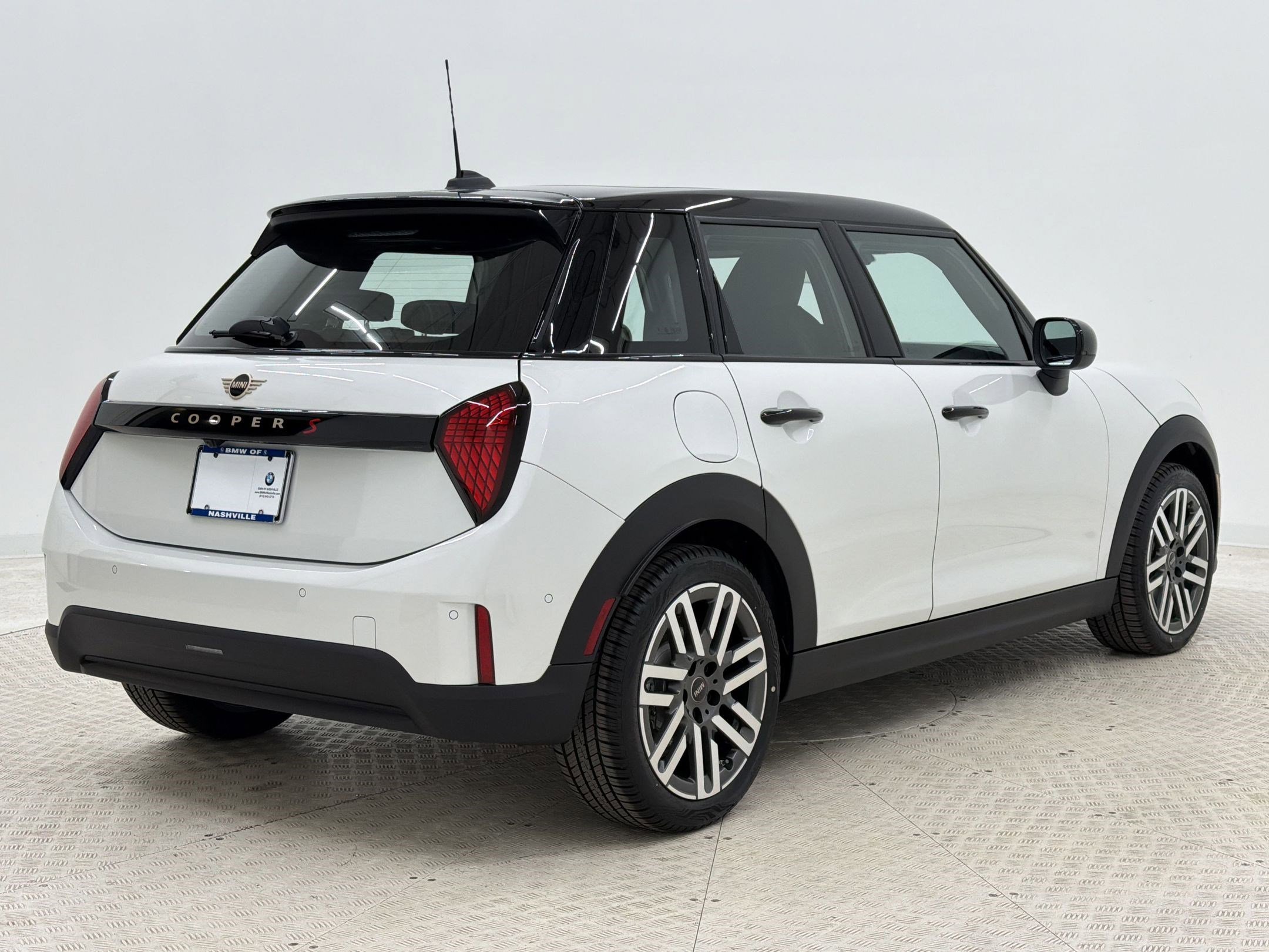 New 2026 MINI Cooper S image 9