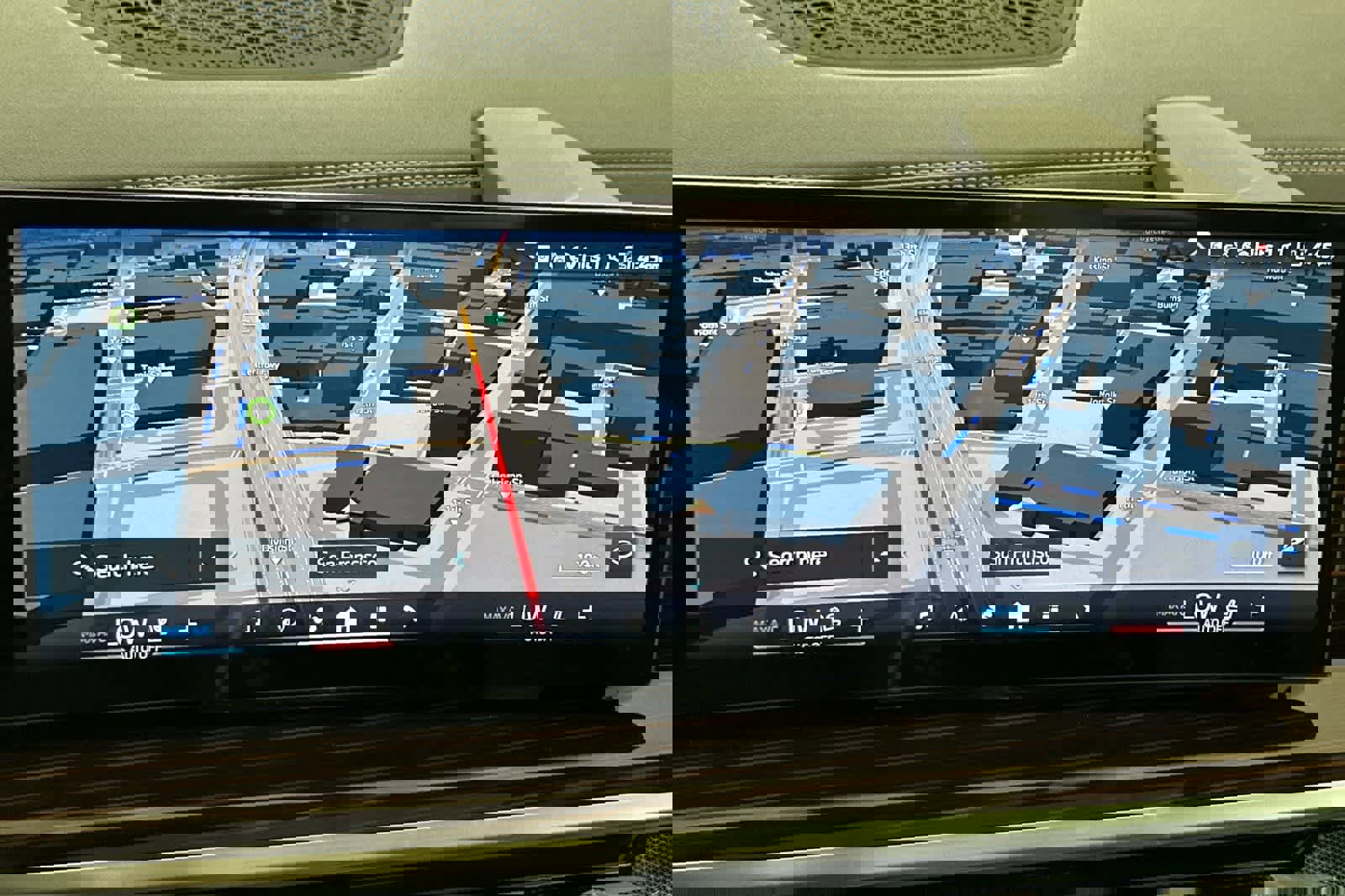 Used 2026 BMW X7 xDrive40i w/ Executive Package image 19