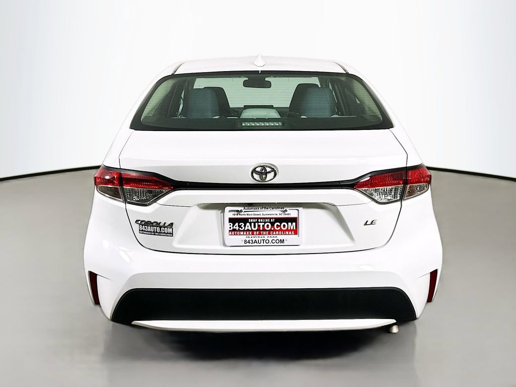 Used 2022 Toyota Corolla LE FWD image 6