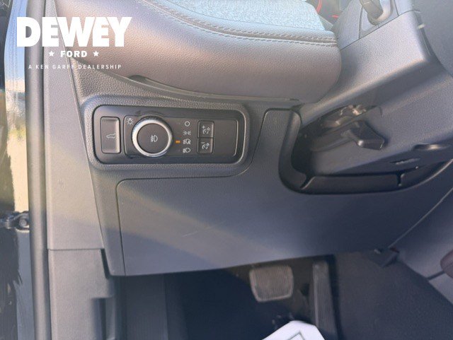 Used 2025 Ford Explorer Platinum w/ LUX Leather Package AWD/4WD image 14