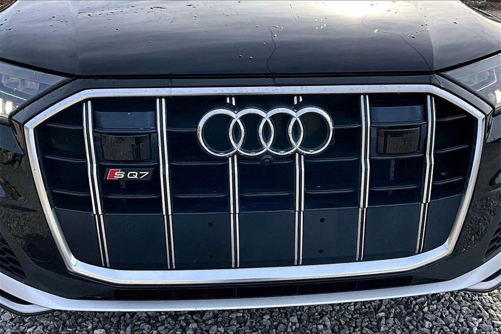 Used 2022 Audi SQ7 Premium Plus w/ SQ7 Executive Package image 27