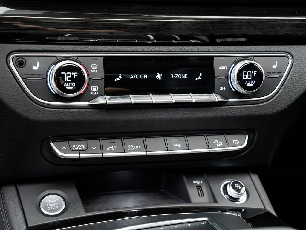 Used 2020 Audi Q5 e Premium Plus w/ Premium Plus Package image 17