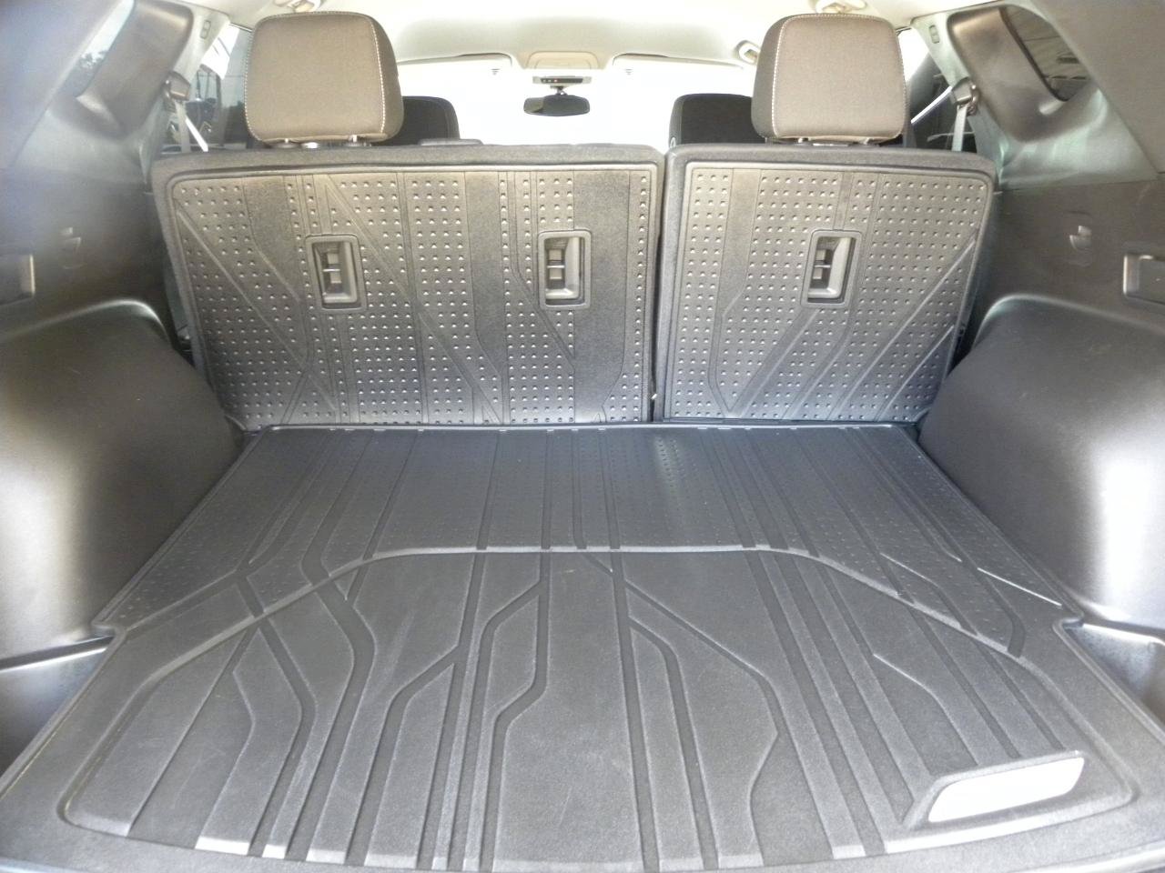 Used 2024 Chevrolet Blazer LT w/ Convenience Package FWD image 18