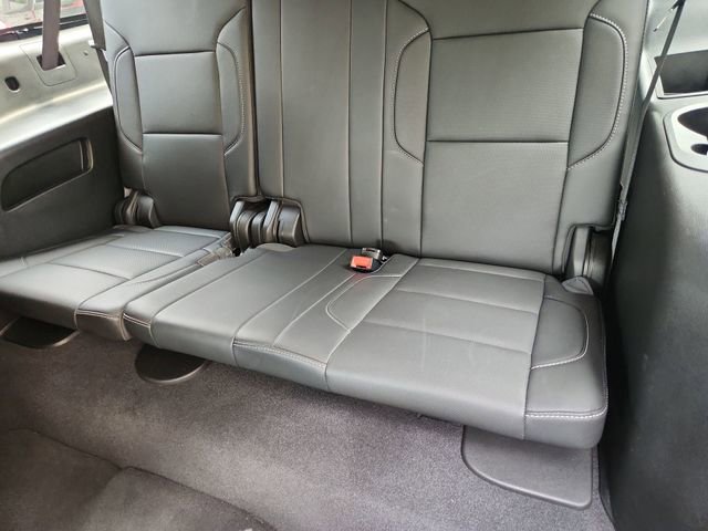 Used 2020 Chevrolet Suburban Premier RWD image 36