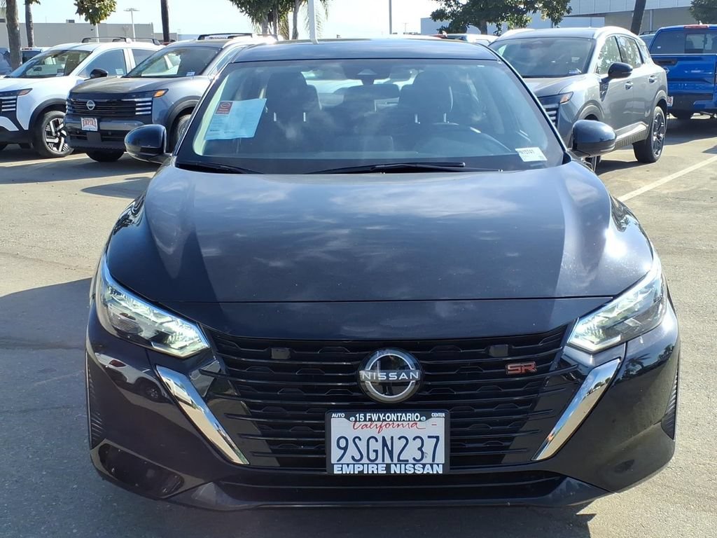 Certified 2025 Nissan Sentra SR FWD image 2
