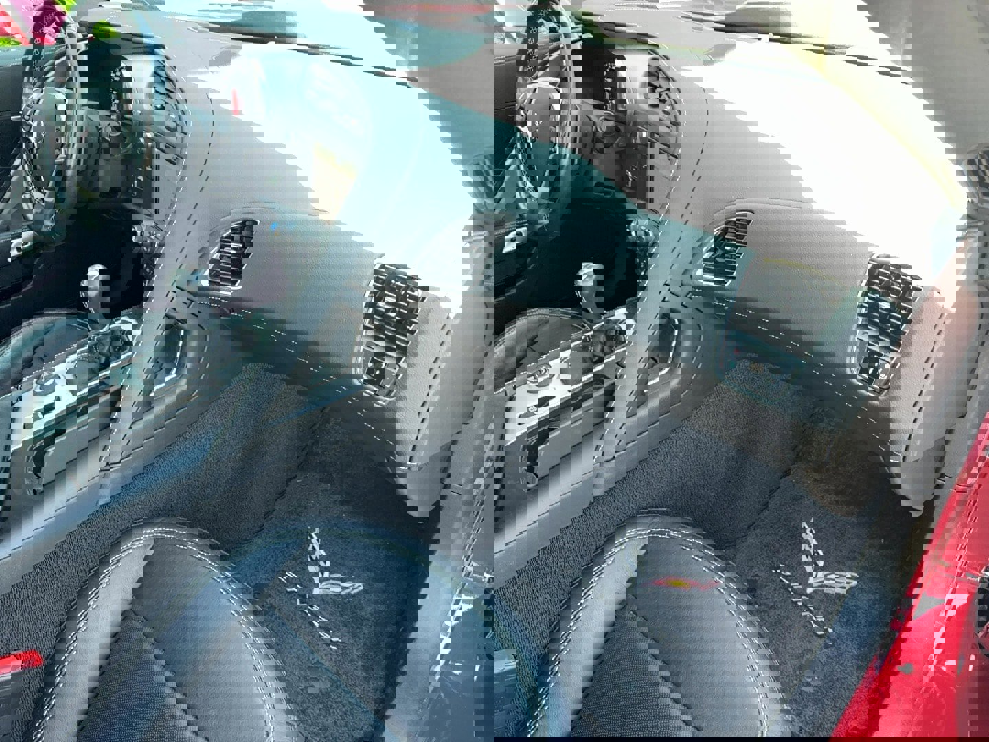 Used 2014 Chevrolet Corvette Stingray Coupe w/ 2LT Preferred Equipment Group image 21