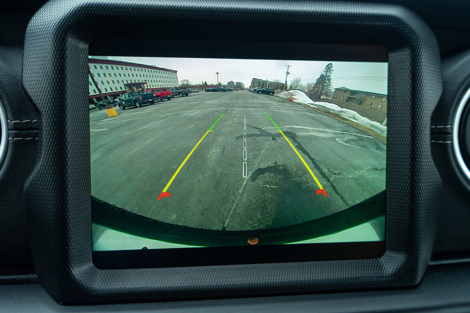 Used 2022 Jeep Wrangler Unlimited Sahara w/ Cold Weather Group image 19