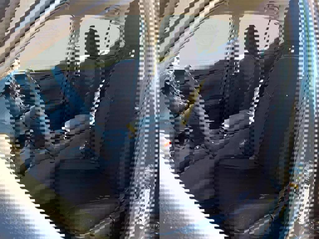 Used 2025 Nissan Sentra S image 4