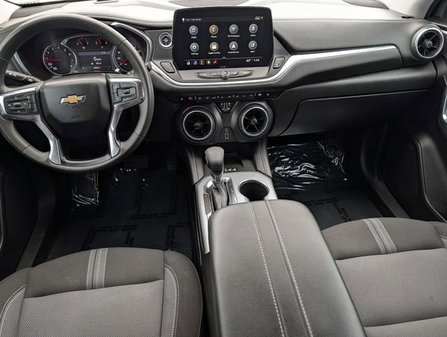 Used 2024 Chevrolet Blazer LT w/ Convenience Package FWD image 10
